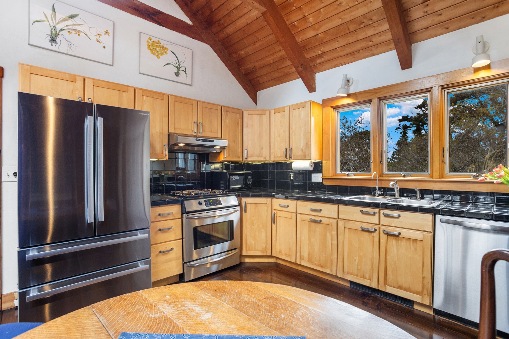 249 Madaket Road Nantucket, MA 02554 - Photo 13 of 77 Gallery Image 13