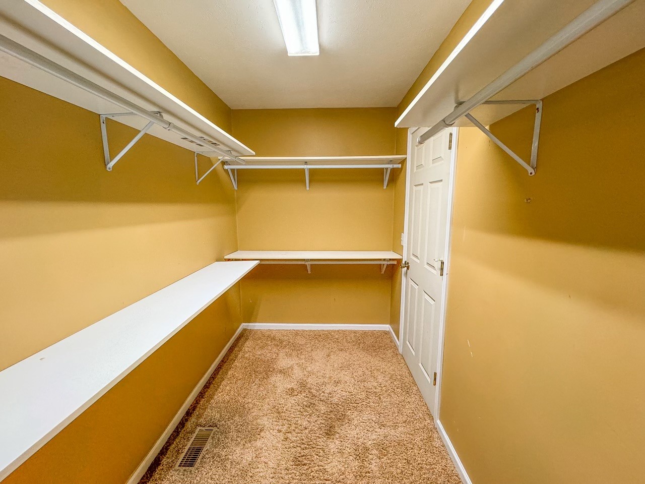 35 Whitaker Bend Road Linden, TN 37096 - Photo 12 of 36 a view of a room with wooden floor