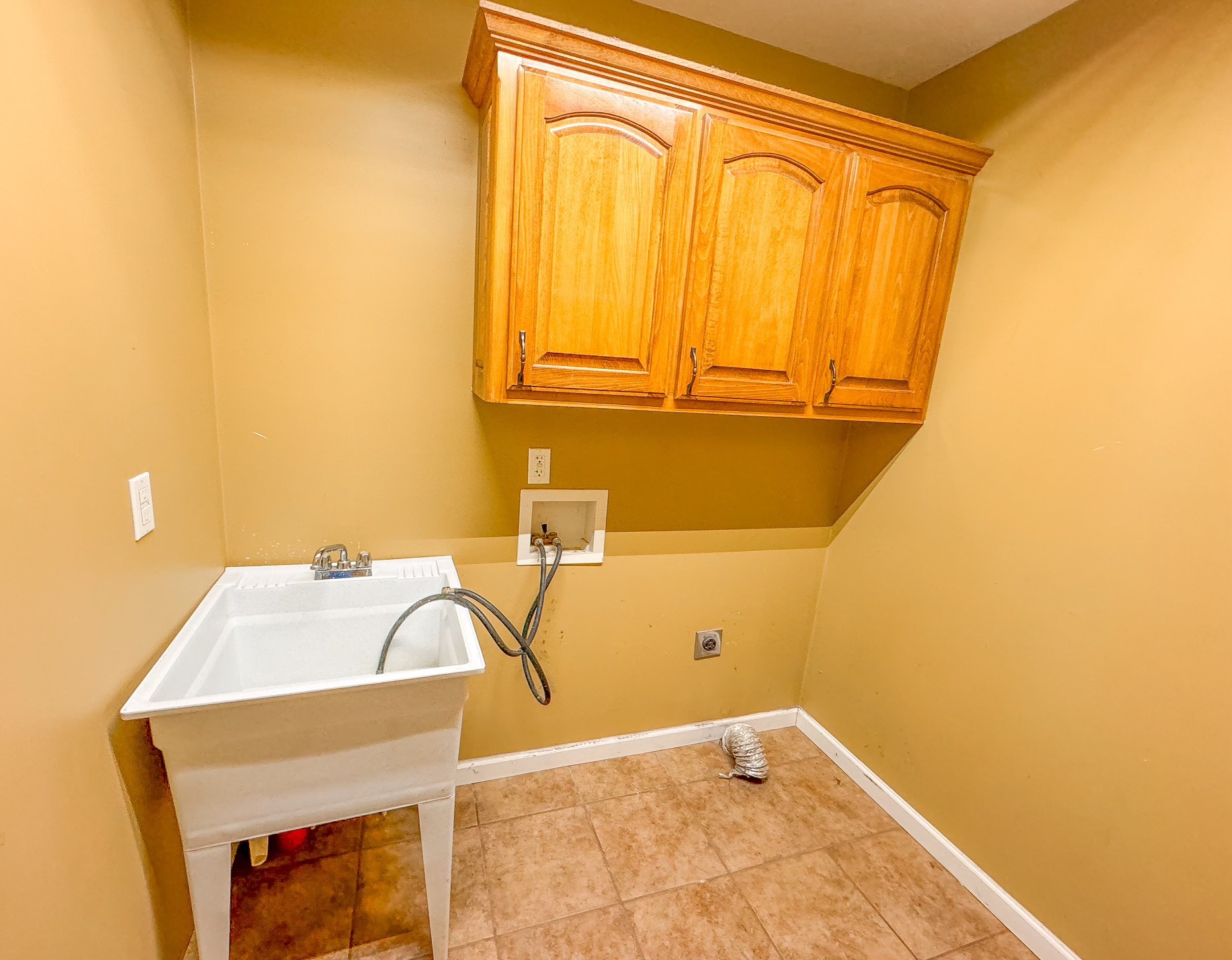 35 Whitaker Bend Road Linden, TN 37096 - Photo 13 of 36 a bathroom with a sink and a mirror