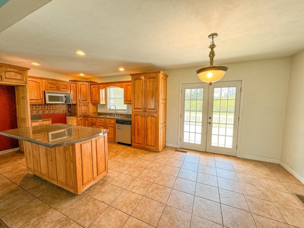35 Whitaker Bend Road Linden, TN 37096 - Photo 6 of 36 a view of a kitchen with furniture and a kitchen