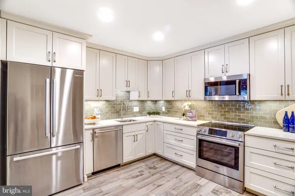 $1,025,000 | 6724 Melrose Drive, McLean, VA 22101