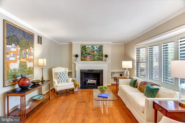 $1,025,000 | 6724 Melrose Drive, McLean, VA 22101