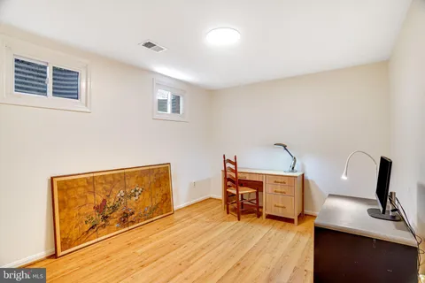 $1,025,000 | 6724 Melrose Drive, McLean, VA 22101