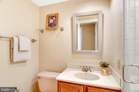 $1,025,000 | 6724 Melrose Drive, McLean, VA 22101