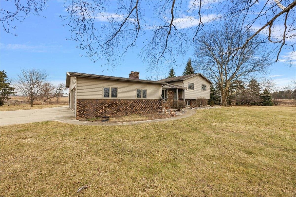 4354 Dutcher Road Akron, MI 48701 - Photo 5 of 54