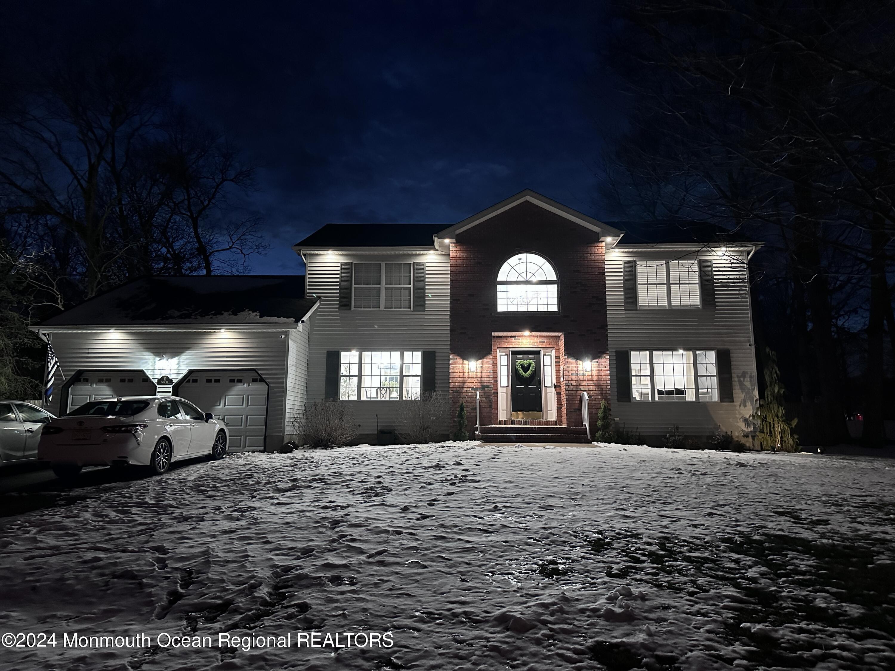 12 Yaffa Road Bayville, NJ 08721 - Photo 1 of 22 Magnificent Colonial