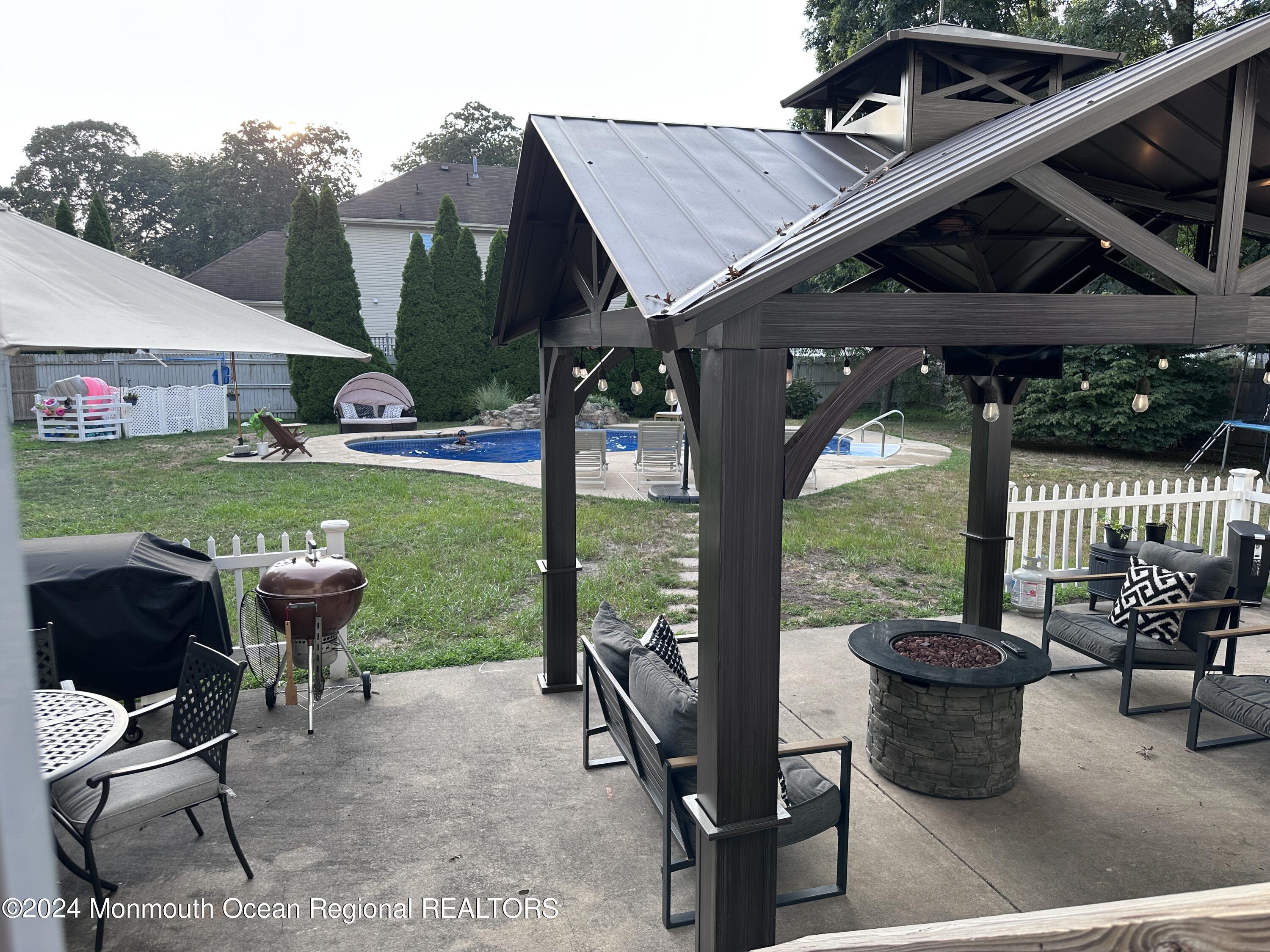 12 Yaffa Road Bayville, NJ 08721 - Photo 8 of 22 Paradise