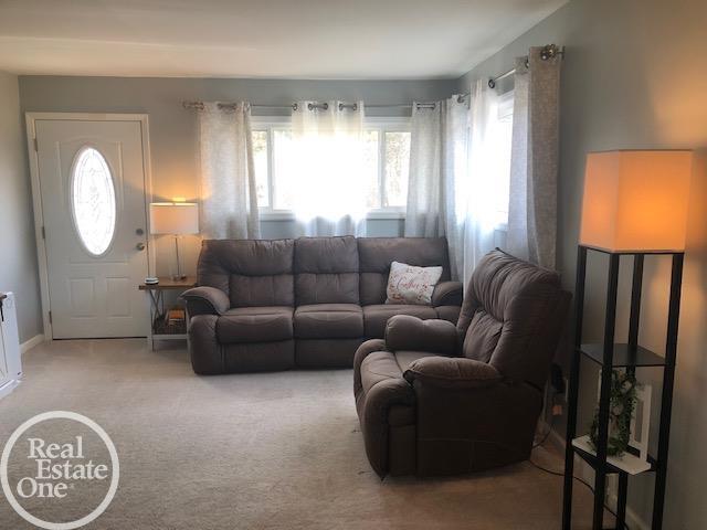 38084 Radde Street Clinton Township, MI 48036 - Photo 13 of 36 50070811-12.JPG