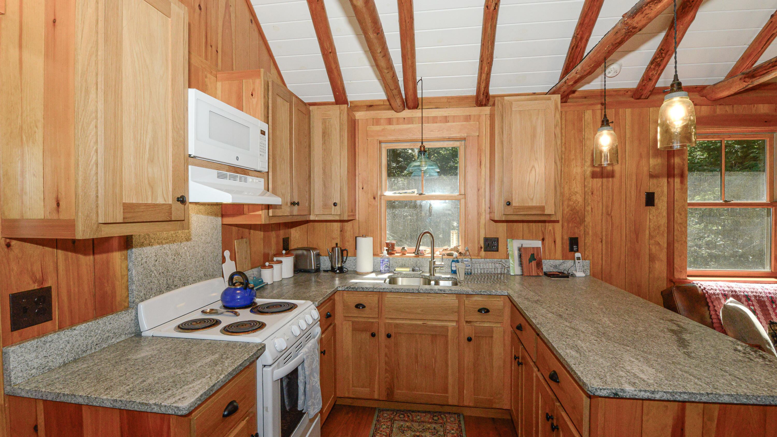 136 Hut Road Stoneham, ME 04231 - Photo 16 of 31 Hut Road Oxford-16