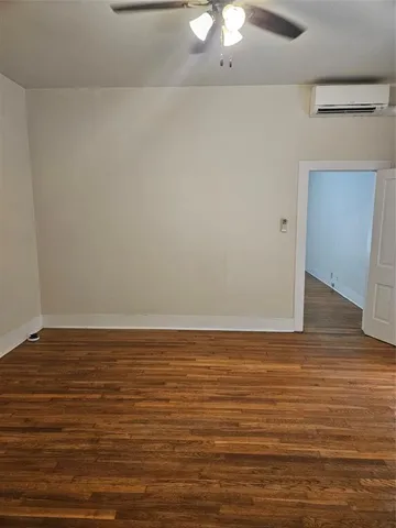 $1,550 | 704 West 22nd Street, Unit B, Austin, TX 78705