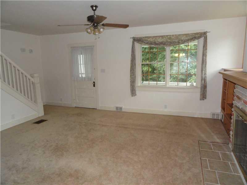 69 Ridgewood Avenue West View, PA 15229 - Photo 8 of 19 Living Room.
