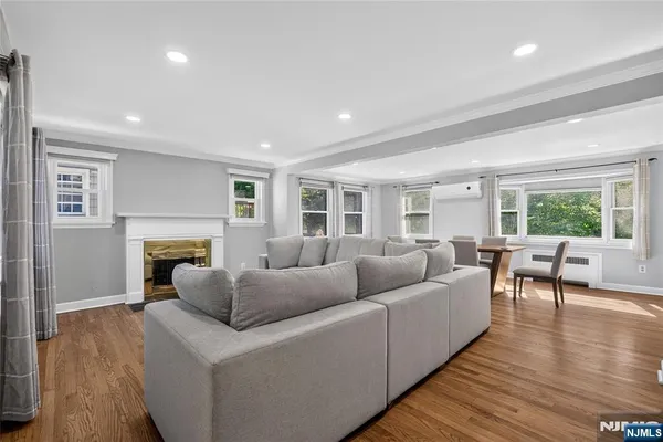 $4,300 | 29 Laurel Avenue, Livingston, NJ 07039