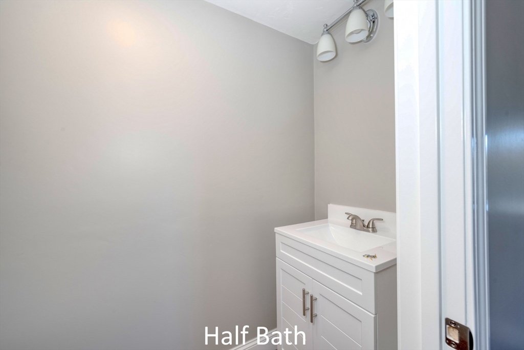 665 State Road, Unit 1 Plymouth, MA 02360 - Photo 10 of 13 a utility room with dryer and washer