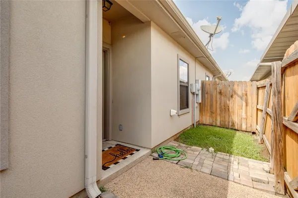 $2,075 | 3824 Black Hawk Lane, College Station, TX 77845