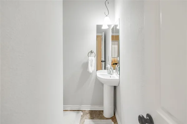 $2,075 | 3824 Black Hawk Lane, College Station, TX 77845