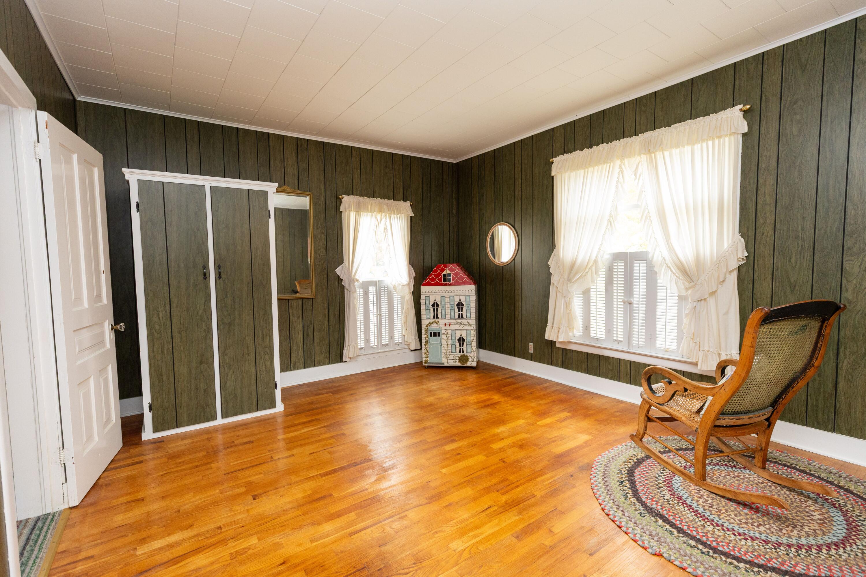 520 Union Street Ionia, MI 48846 - Photo 42 of 68 520UnioniStreet-24