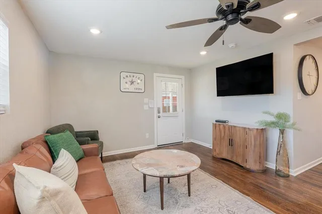 $195,000 | 713 Southeast 16th Street, Mineral Wells, TX 76067