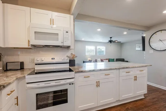 $195,000 | 713 Southeast 16th Street, Mineral Wells, TX 76067