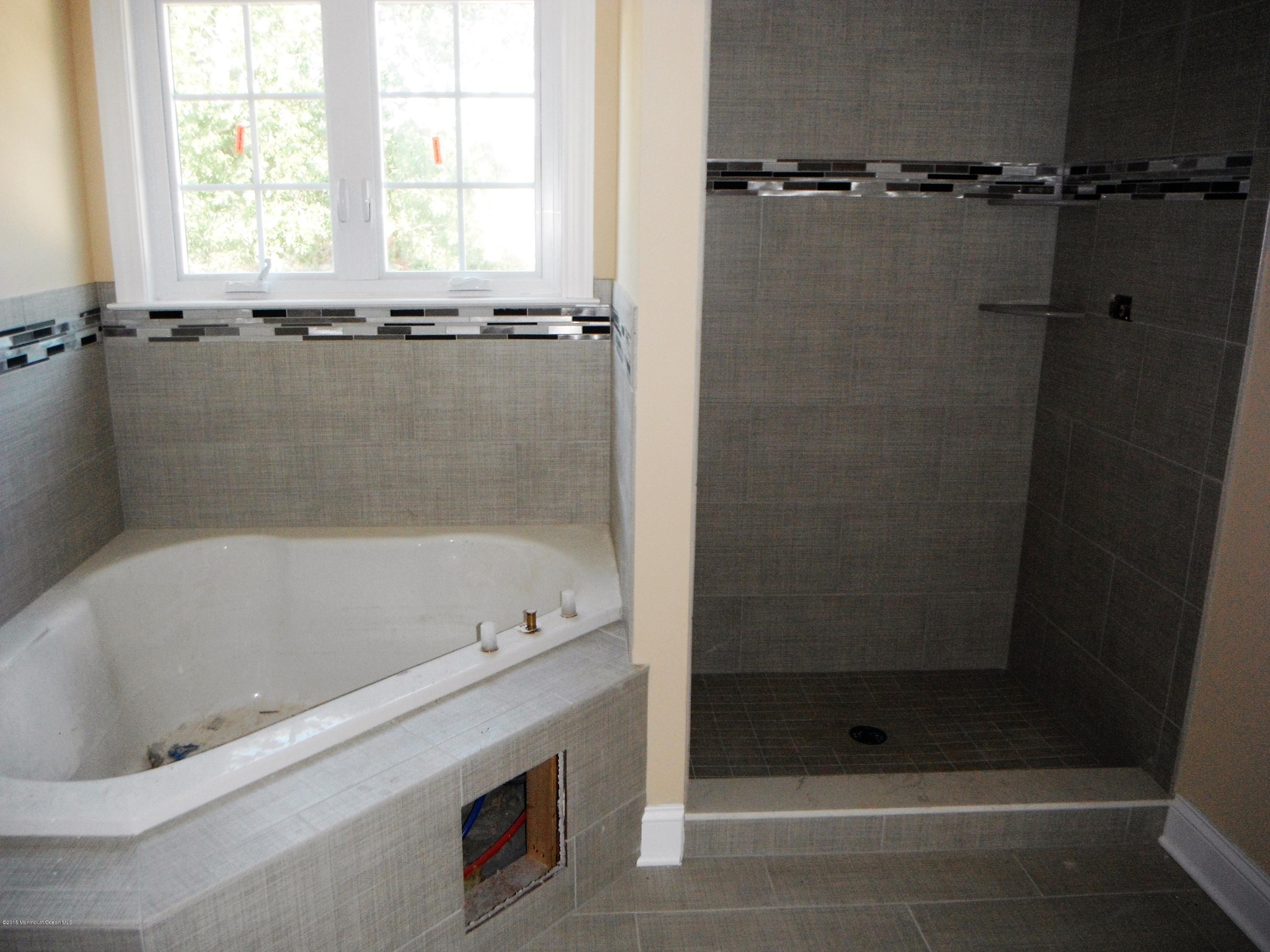 135 Launch Road Manahawkin, NJ 08050 - Photo 13 of 27 DSCF8512
