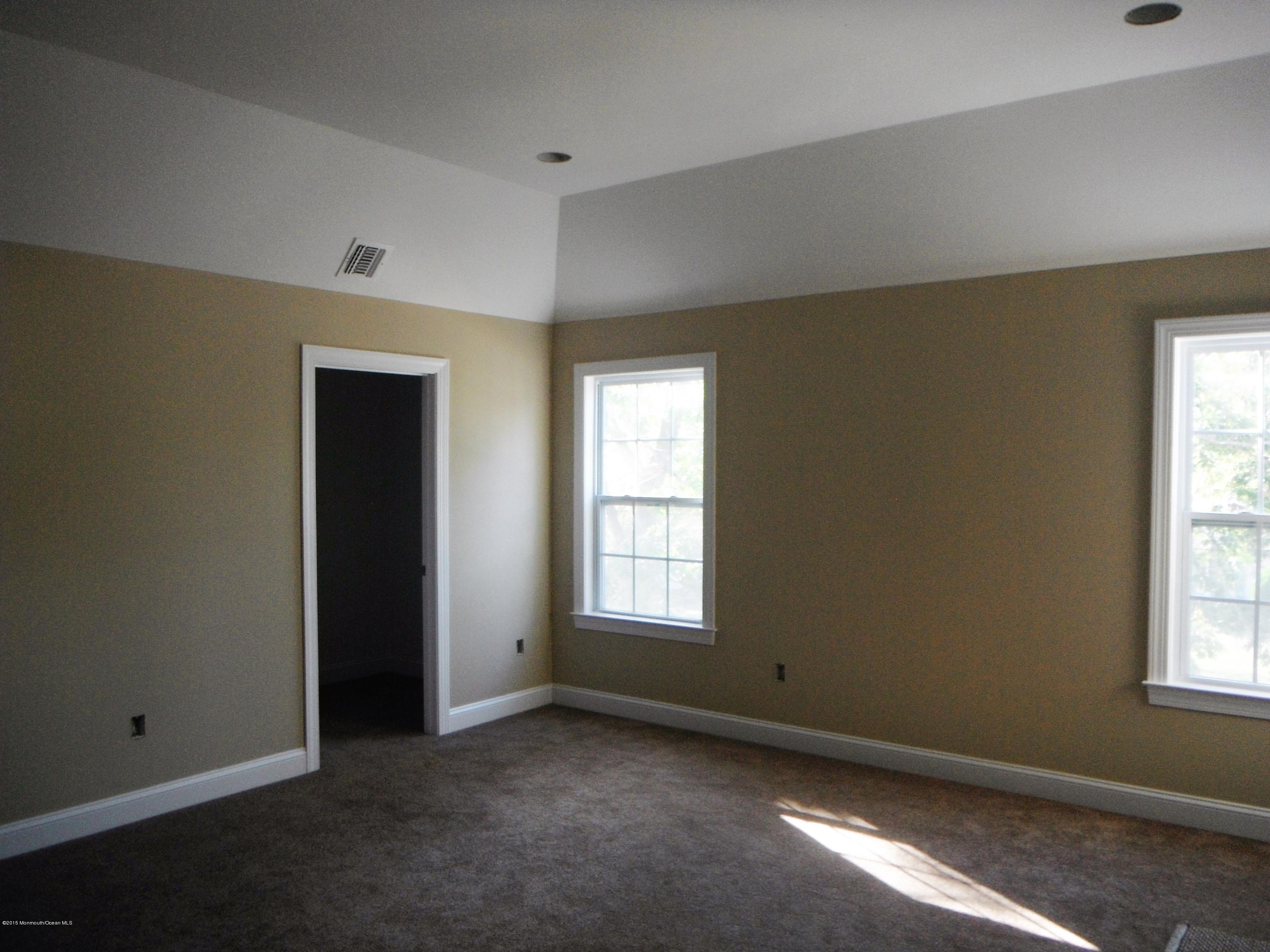 135 Launch Road Manahawkin, NJ 08050 - Photo 17 of 27 DSCF8509