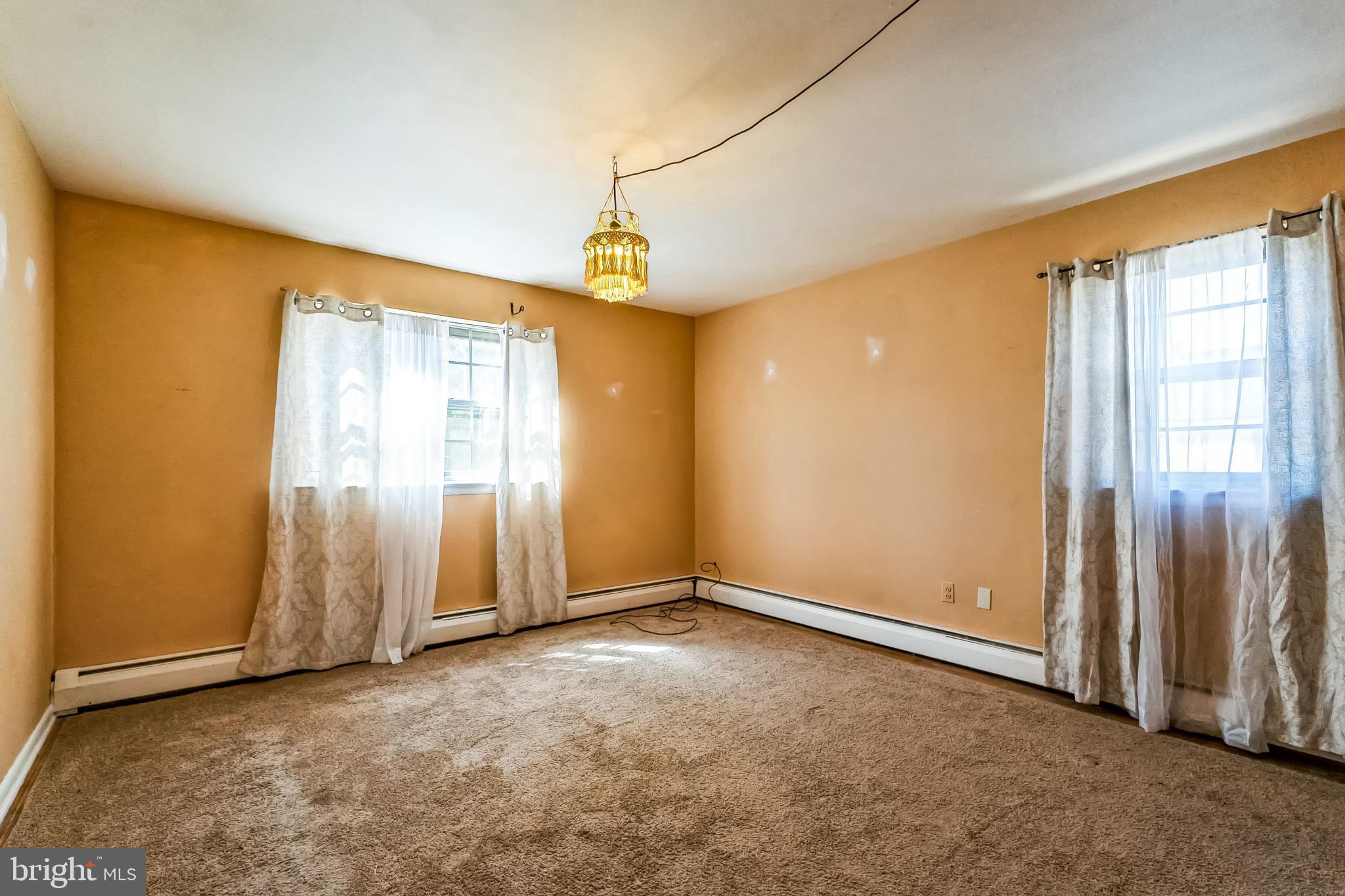 315 Shaw Road Ridley Park, PA 19078 - Photo 17 of 50 an empty room with windows