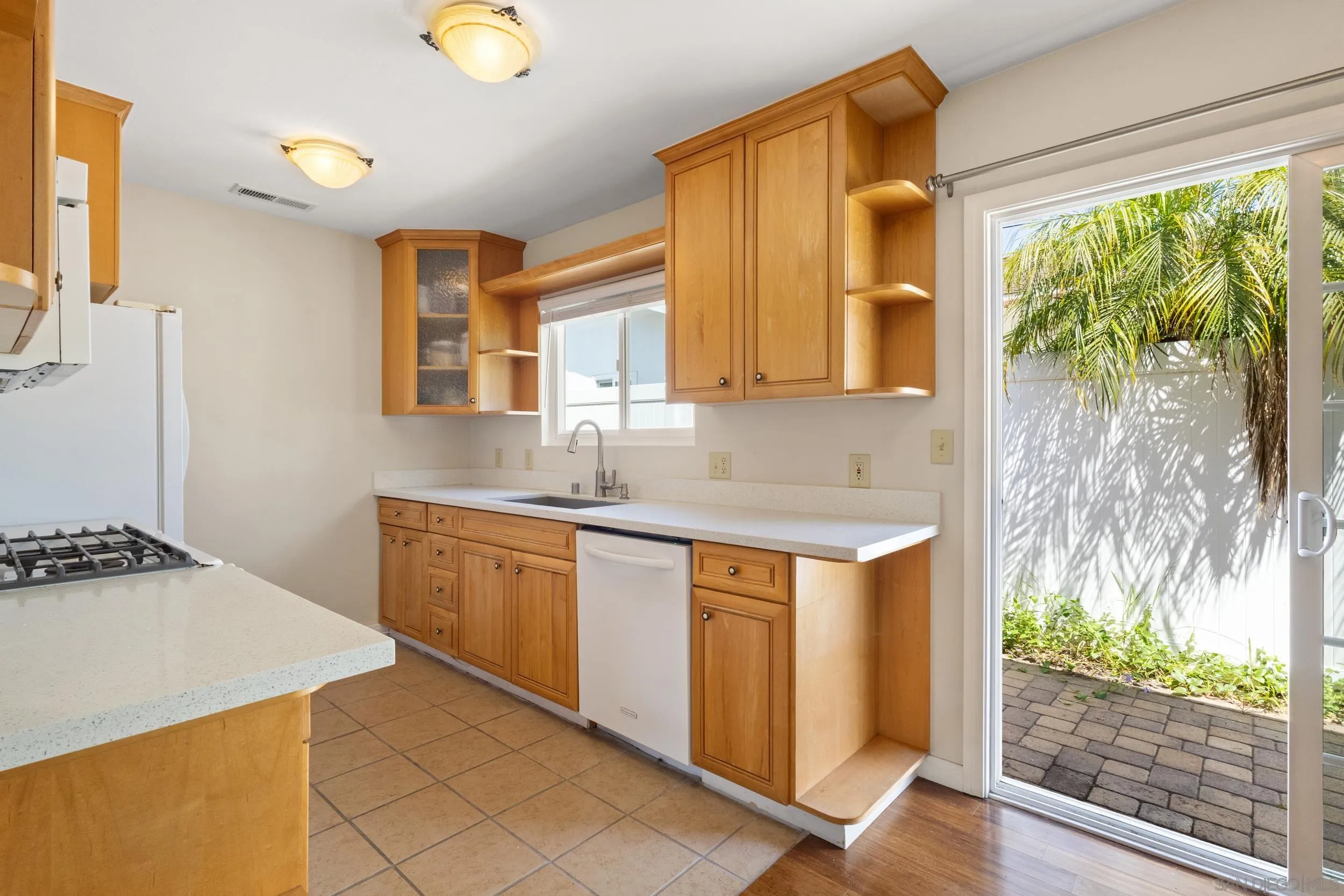 1602 Grandview Street Oceanside, CA 92054 - Photo 13 of 44