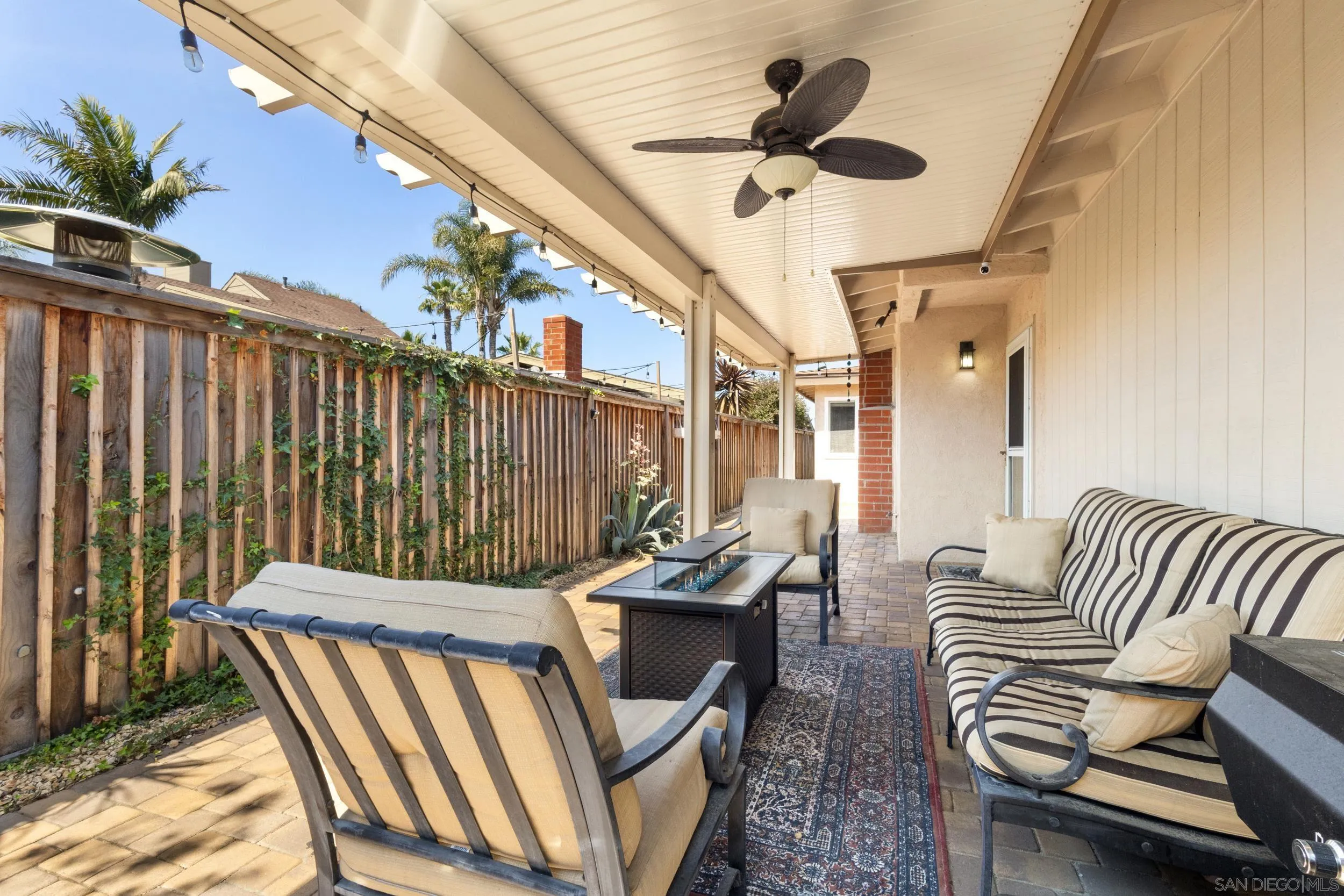 1602 Grandview Street Oceanside, CA 92054 - Photo 18 of 44