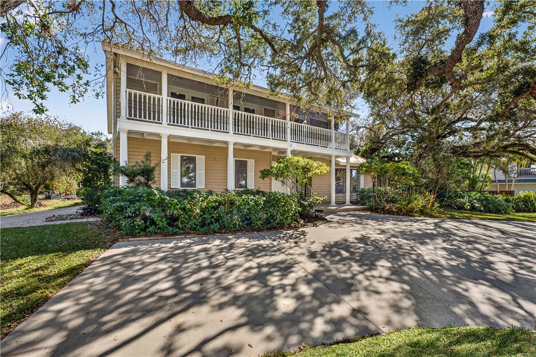 950 Winding River Road Vero Beach, FL 32963 - Photo 29 of 34