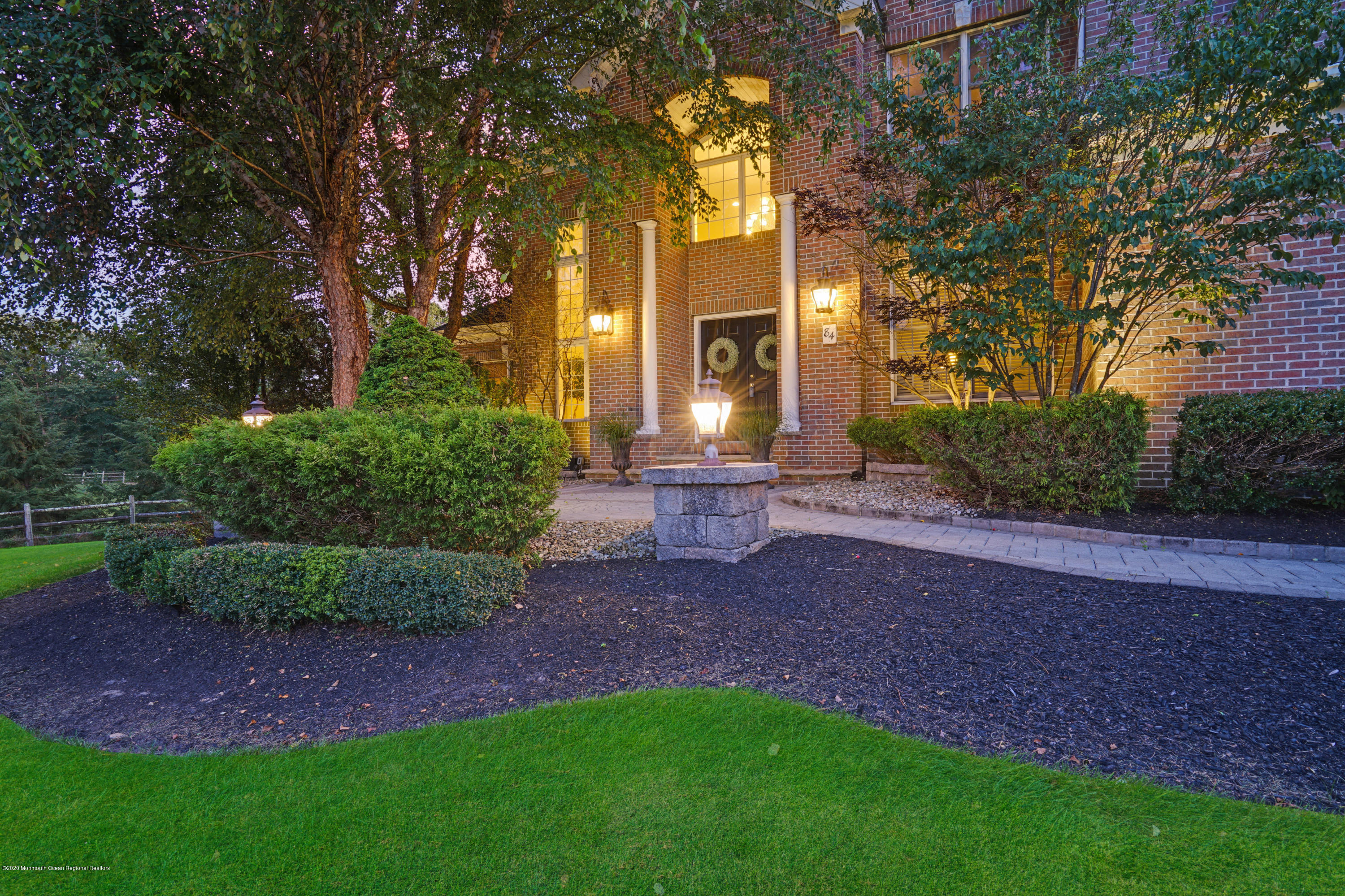 84 Mill Pond Road Jackson, NJ 08527 - Photo 3 of 52 004_dsc08439-dsc08443_