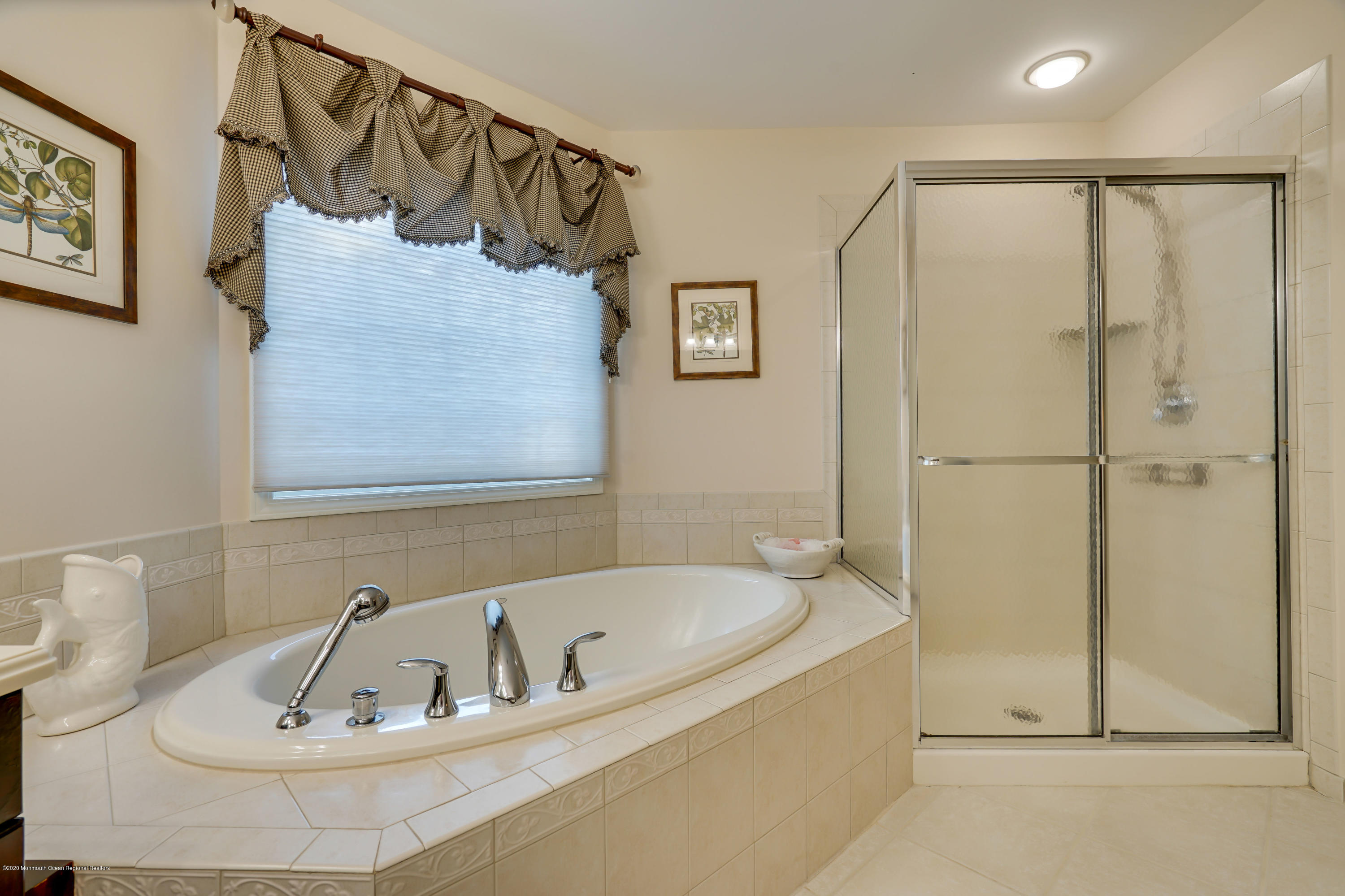 84 Mill Pond Road Jackson, NJ 08527 - Photo 35 of 52 Master bath 2