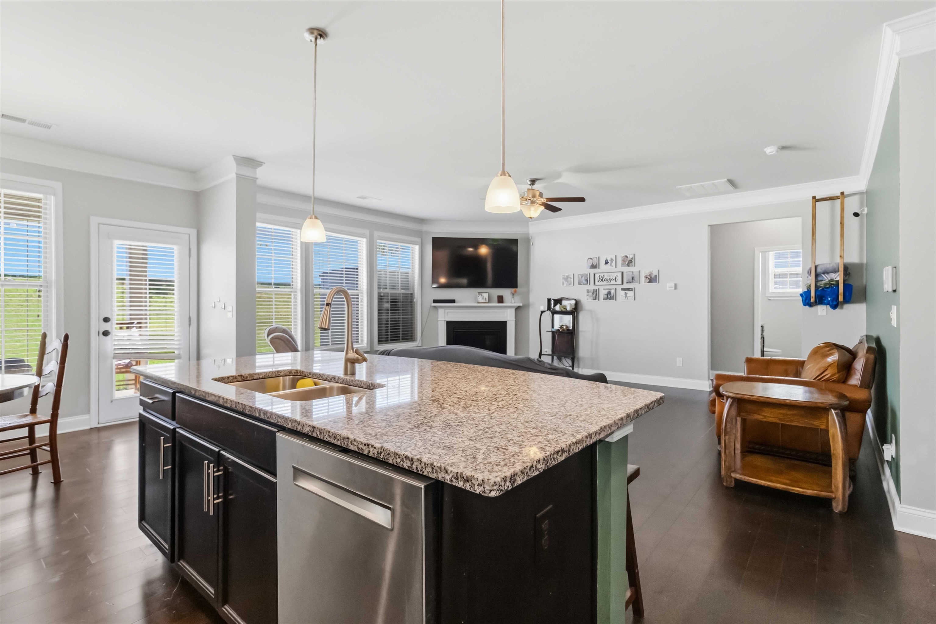 909 Deephallow Place Greer, SC 29651 - Photo 9 of 39