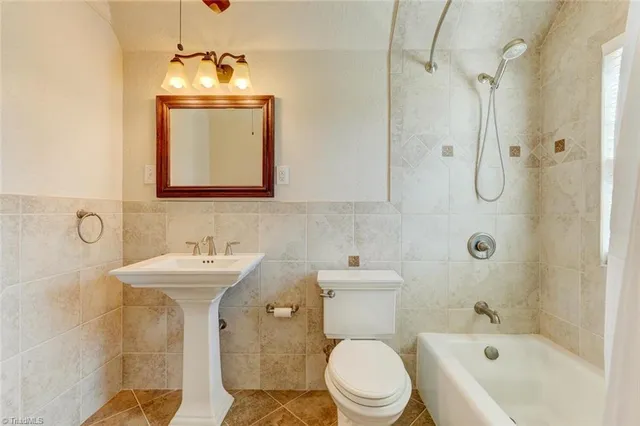 $334,000 | 612 Parkway Boulevard, Reidsville, NC 27320