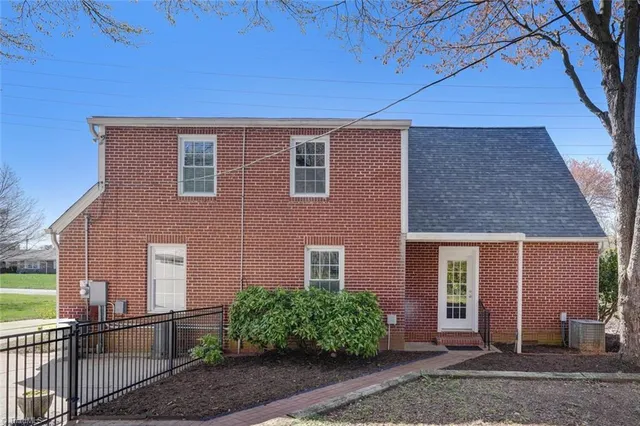 $334,000 | 612 Parkway Boulevard, Reidsville, NC 27320