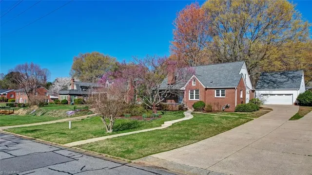 $334,000 | 612 Parkway Boulevard, Reidsville, NC 27320