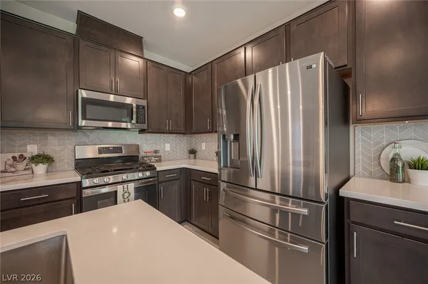$459,900 | 6623 Wandering Palmer Street, North Las Vegas, NV 89086