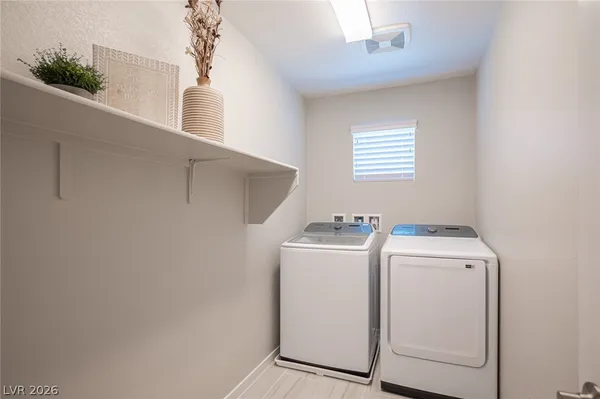 $459,900 | 6623 Wandering Palmer Street, North Las Vegas, NV 89086