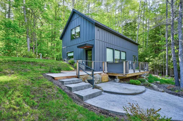 $2,200 | 18 Woody Lane, Intervale, NH 03845