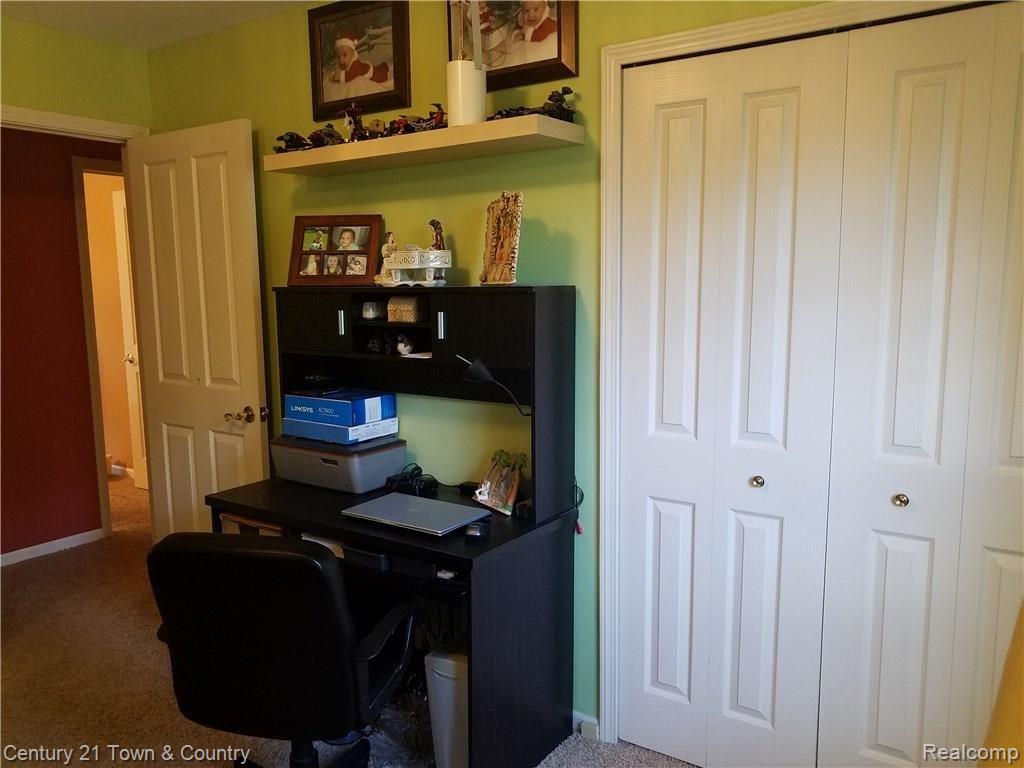 1732 South Boulevard Rochester, MI 48309 - Photo 12 of 24