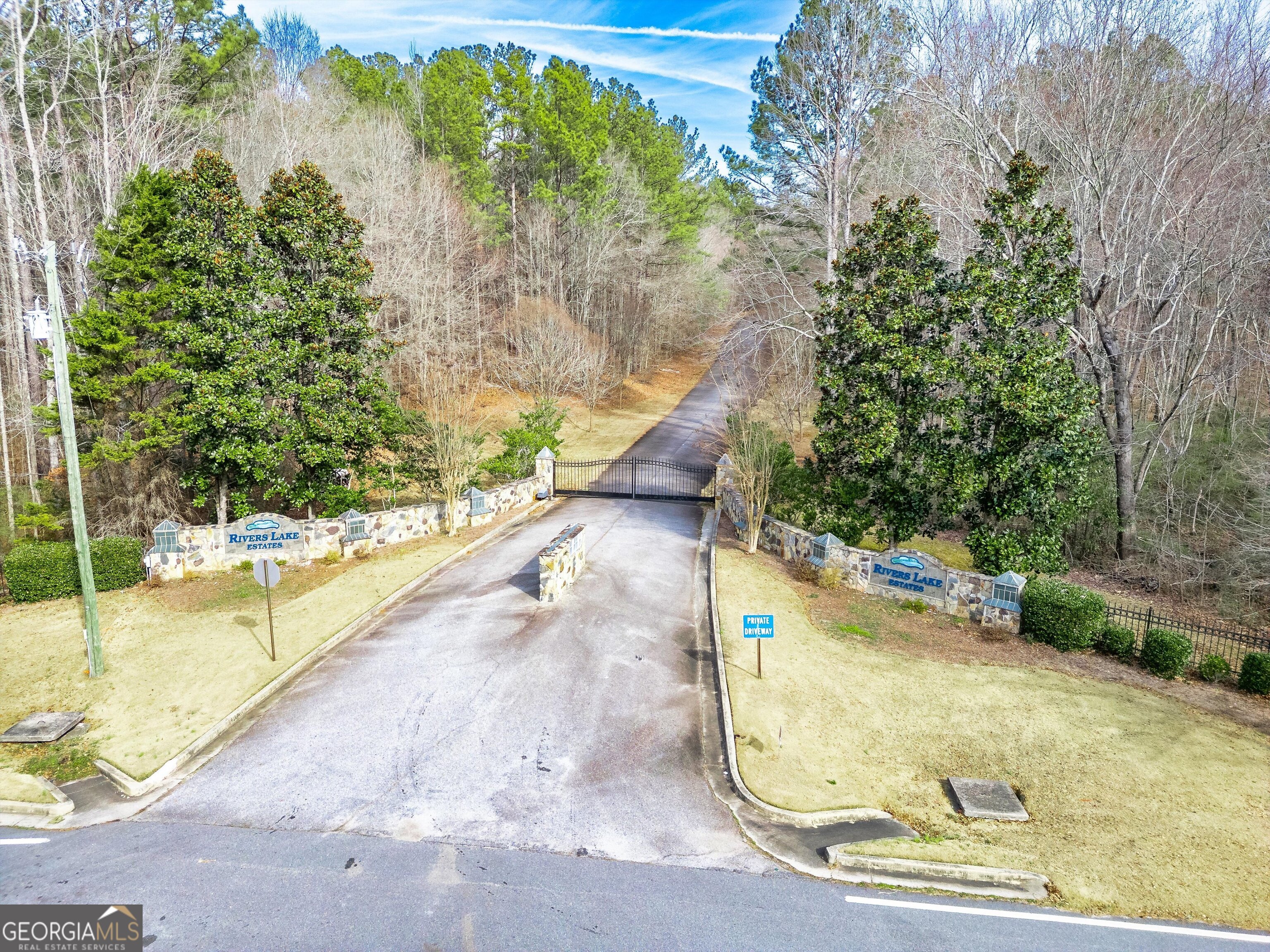 467 Rivers Road Fayetteville, GA 30214 - Photo 2 of 19 a view of a yard with potted plants