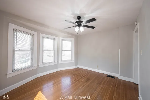 $1,449 | 3945 Central Avenue, Indianapolis, IN 46205