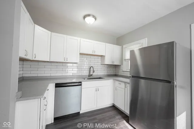 $1,449 | 3945 Central Avenue, Indianapolis, IN 46205