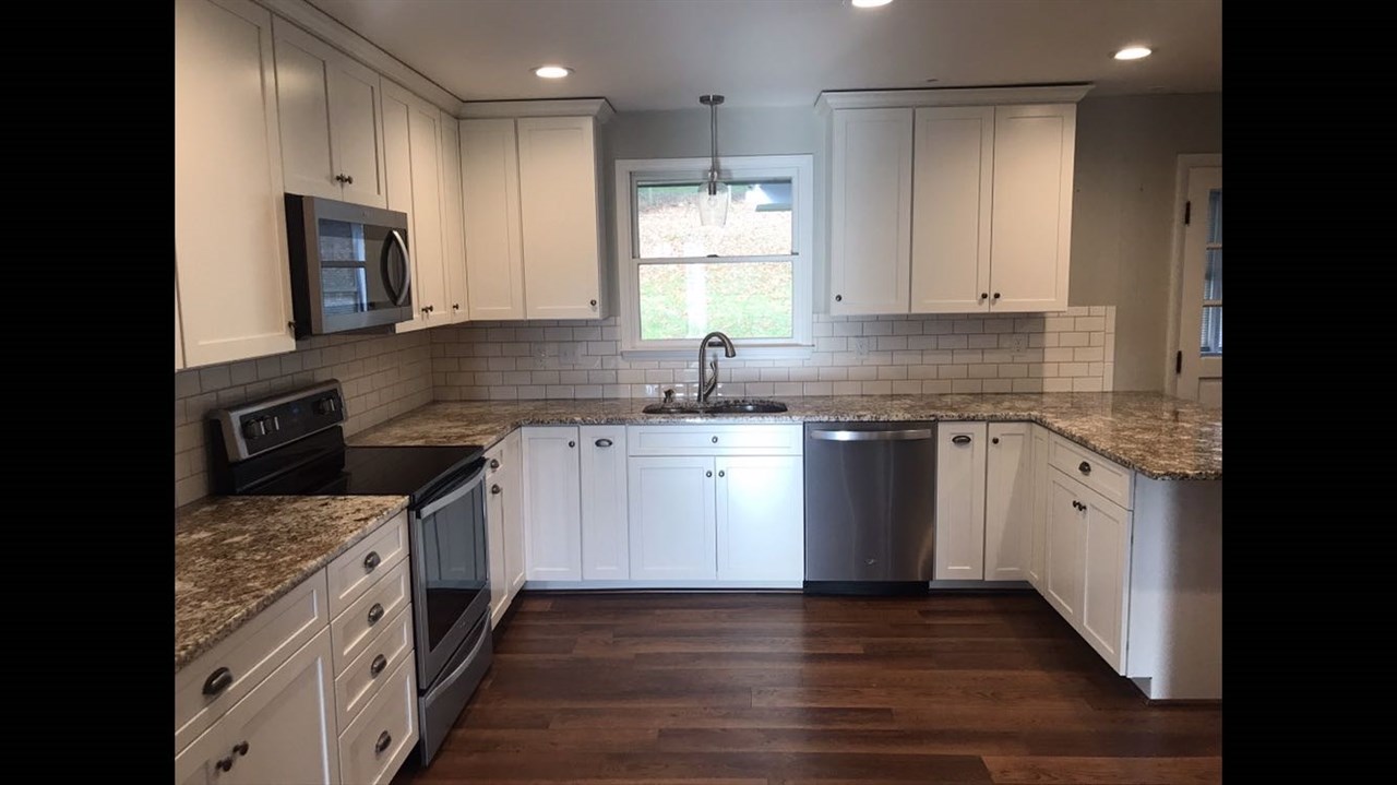 3981 East Point Road Elkton, VA 22827 - Photo 2 of 3 Gallery Image 2
