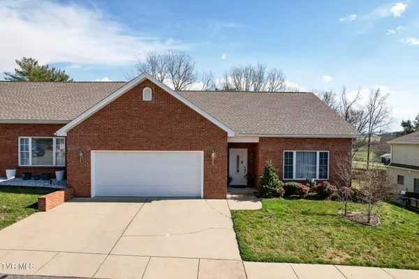 $289,900 | 112 Southridge Drive, Unit 12, Greeneville, TN 37743