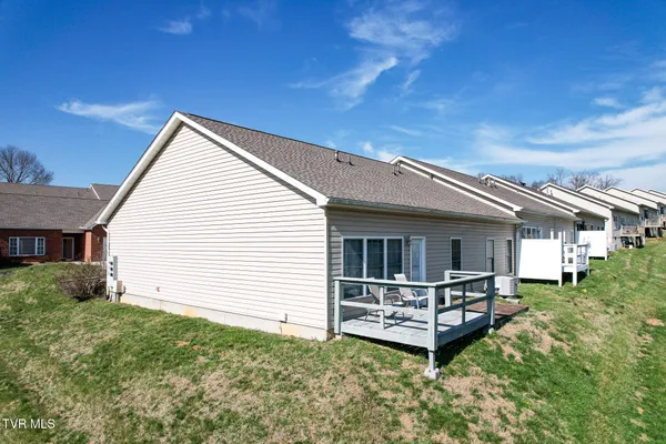 $289,900 | 112 Southridge Drive, Unit 12, Greeneville, TN 37743