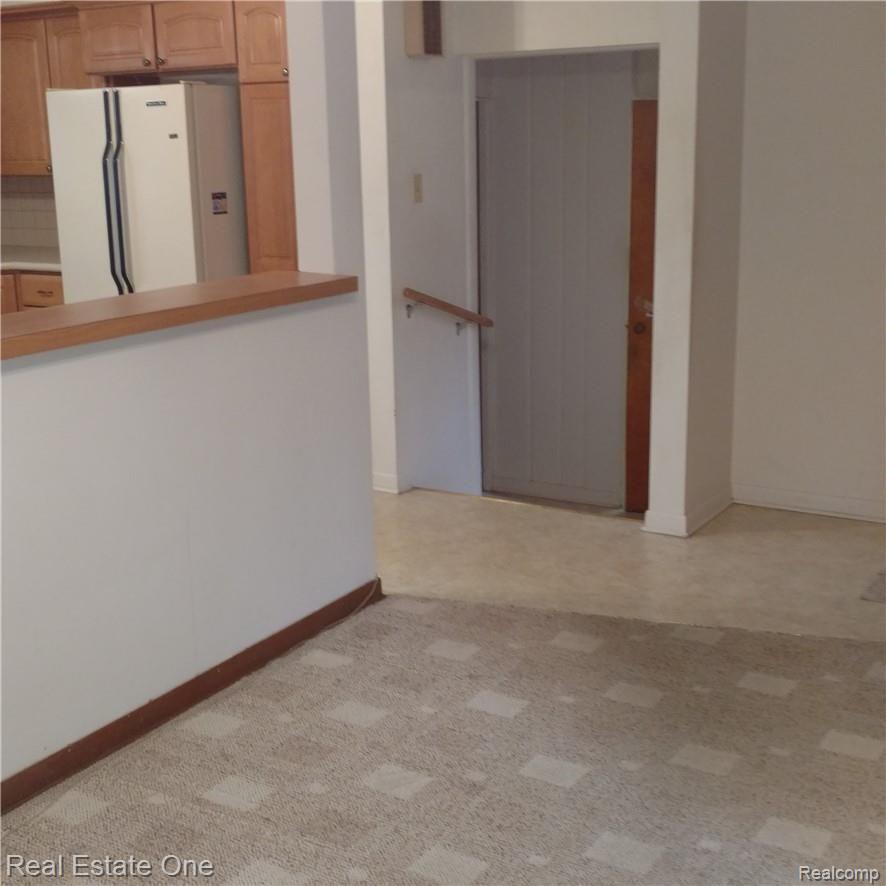 4308 South State Road Davison, MI 48423 - Photo 4 of 13 DINNING ROOM