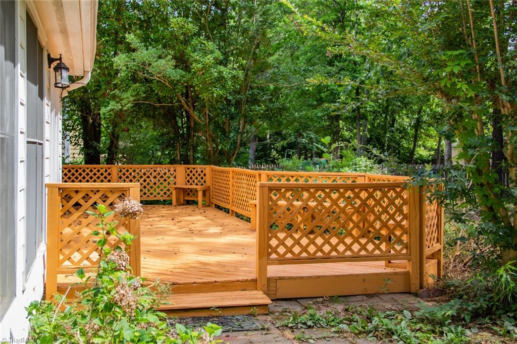 3333 Timberwolf Avenue High Point, NC 27265 - Photo 22 of 24 Deck