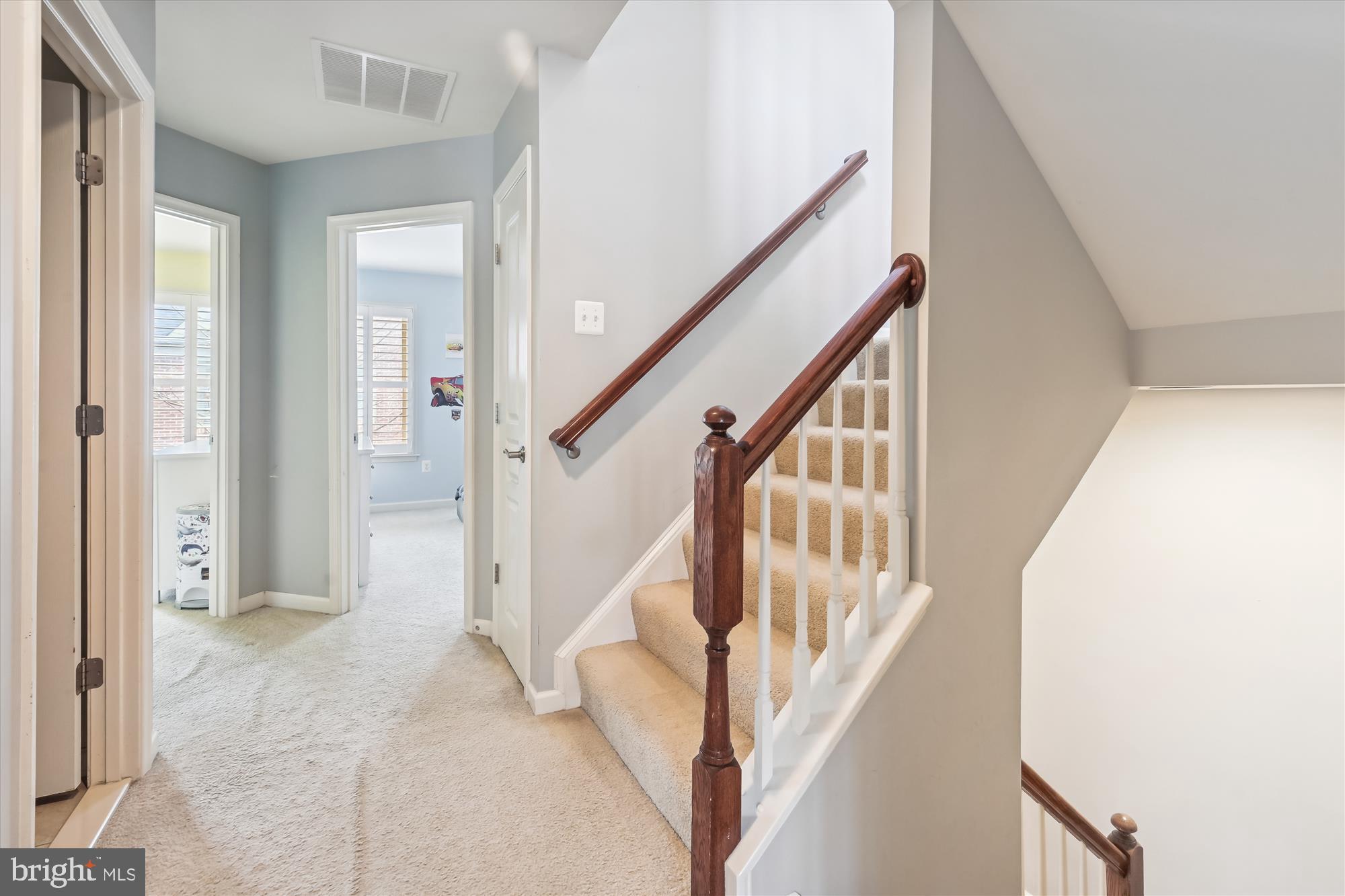 3441 Kemper Road Arlington, VA 22206 - Photo 24 of 52 Hall