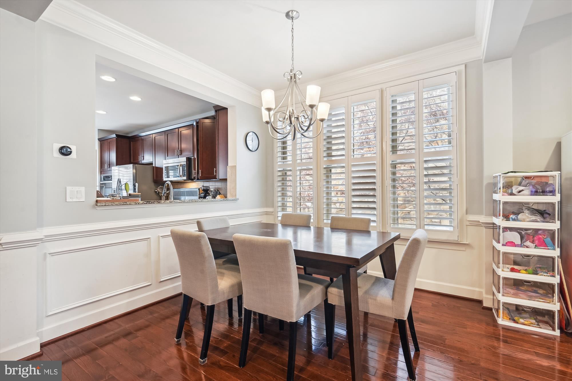 3441 Kemper Road Arlington, VA 22206 - Photo 9 of 52 Dining Area