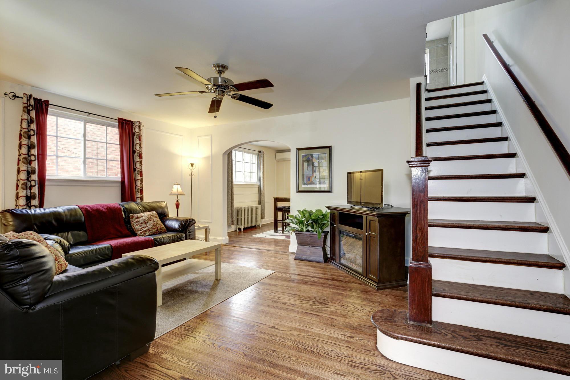 30 53rd Street Southeast Washington, DC 20019 - Photo 3 of 30 Living Room