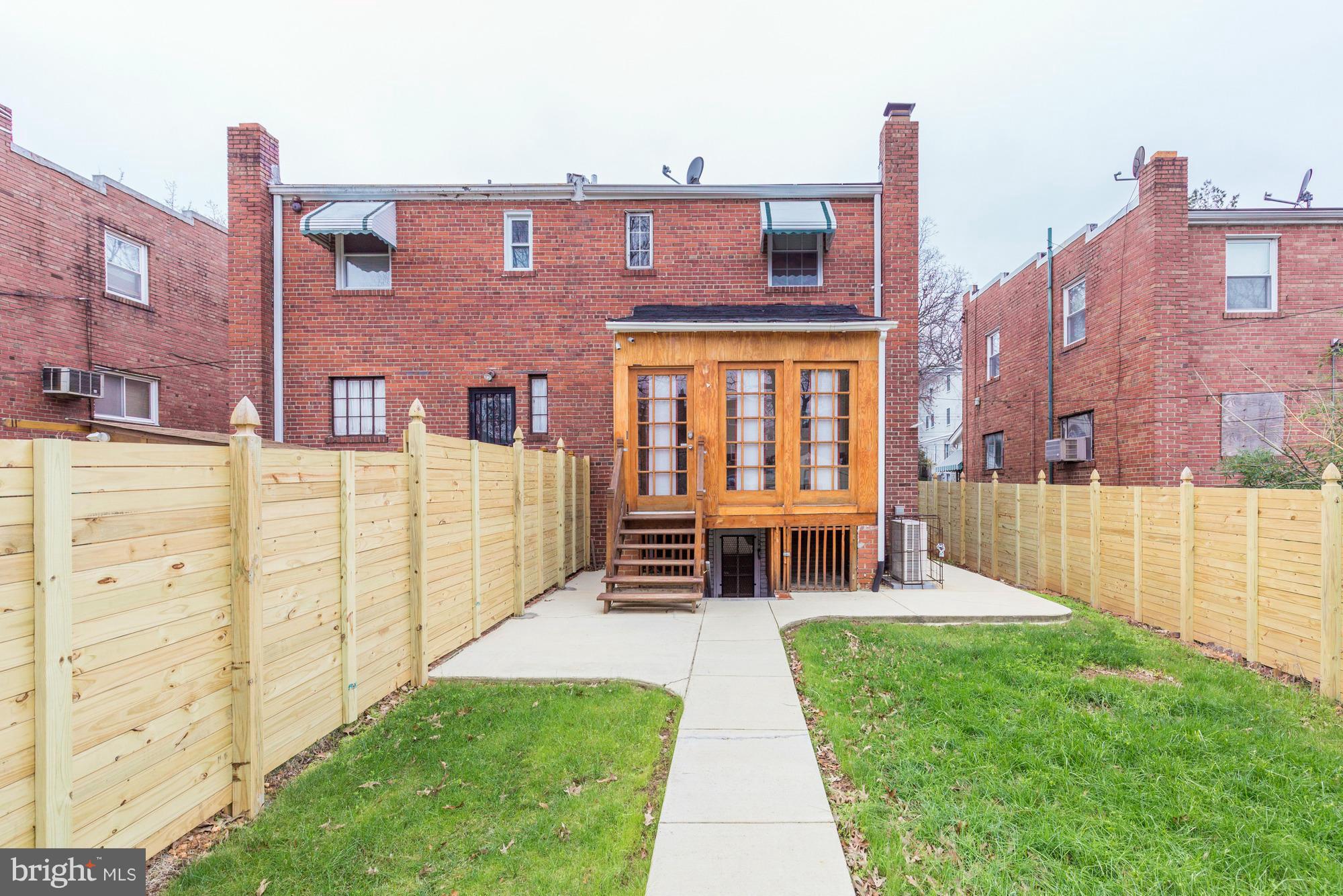 30 53rd Street Southeast Washington, DC 20019 - Photo 25 of 30 Yard